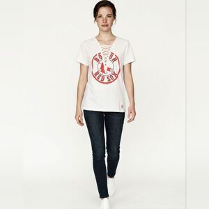 Express White and Red Short Sleeve Tee